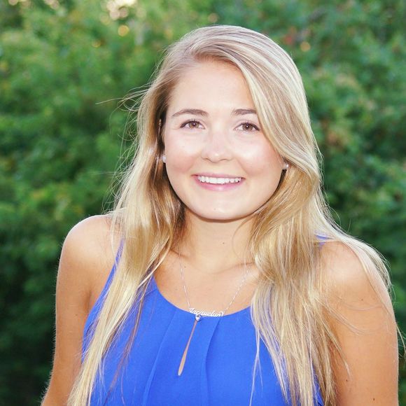 Meet your Posher, Jacquelyn - Picture 1 of 1